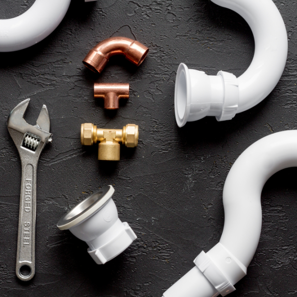 découvrez nos conseils et estimations pour connaître le prix de la plomberie et bien gérer votre budget travaux.
