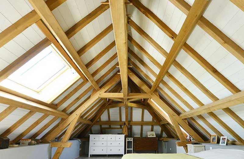 découvrez notre guide complet pour refaire votre charpente au meilleur coût. conseils, prix et astuces pour une rénovation durable et économique.