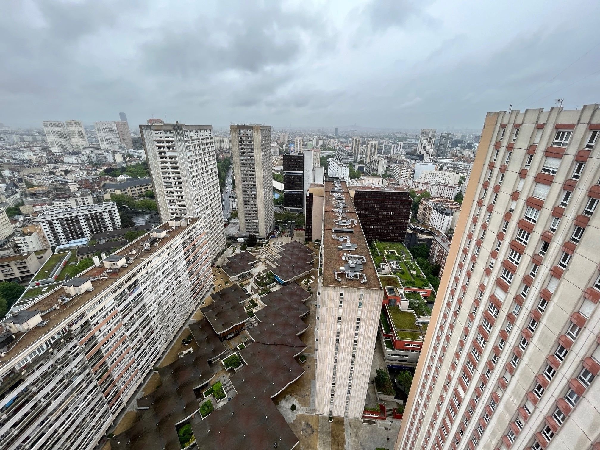 découvrez les prix moyens pour la rénovation d'un appartement à paris et obtenez des conseils pour optimiser votre budget travaux.