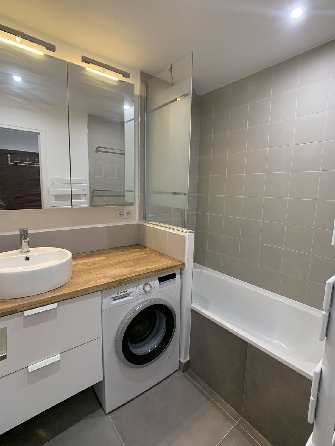 prix renovation appartement paris 06 3 découvrez les prix de rénovation d'appartements dans le 6ème arrondissement de paris. obtenez des estimations précises pour tous types de travaux et transformez votre logement avec des professionnels qualifiés.