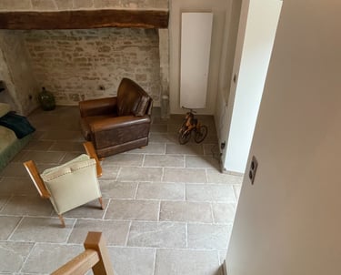 découvrez les prix pour la rénovation d'une grange, avec des conseils pour estimer votre budget et réussir vos travaux.