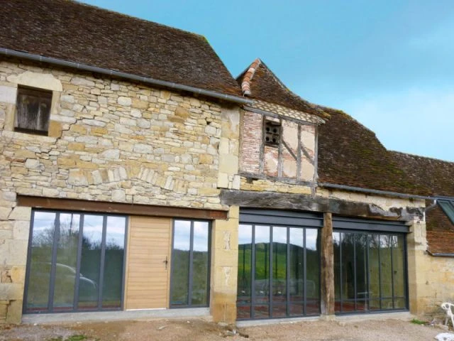 découvrez les tarifs pour la rénovation de votre grange réalisée par un architecte professionnel. estimez le coût et bénéficiez de conseils personnalisés pour transformer votre espace.