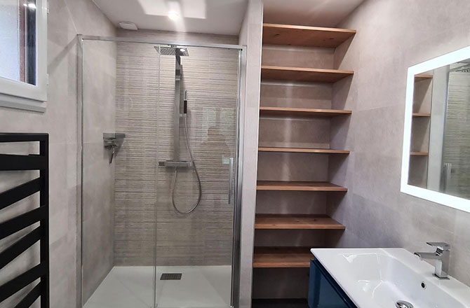 prix renovation salle de bain au m2 5 découvrez le prix de la rénovation de salle de bain au m2 : estimation détaillée, conseils pratiques et facteurs influençant le coût pour optimiser votre budget rénovation.