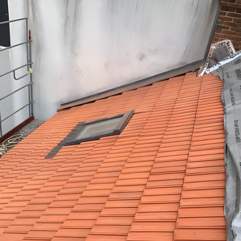 découvrez les prix moyens au m2 pour la toiture et obtenez des conseils pour estimer le coût de votre projet de couverture.