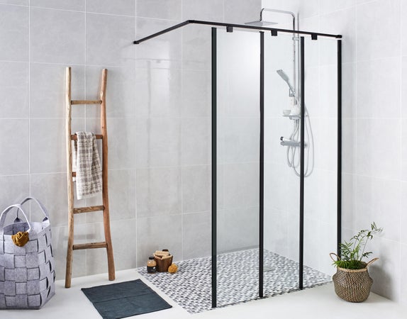 découvrez nos conseils pour choisir le receveur de douche italienne idéal, avec un guide complet sur les prix et les critères à considérer pour un achat réussi.