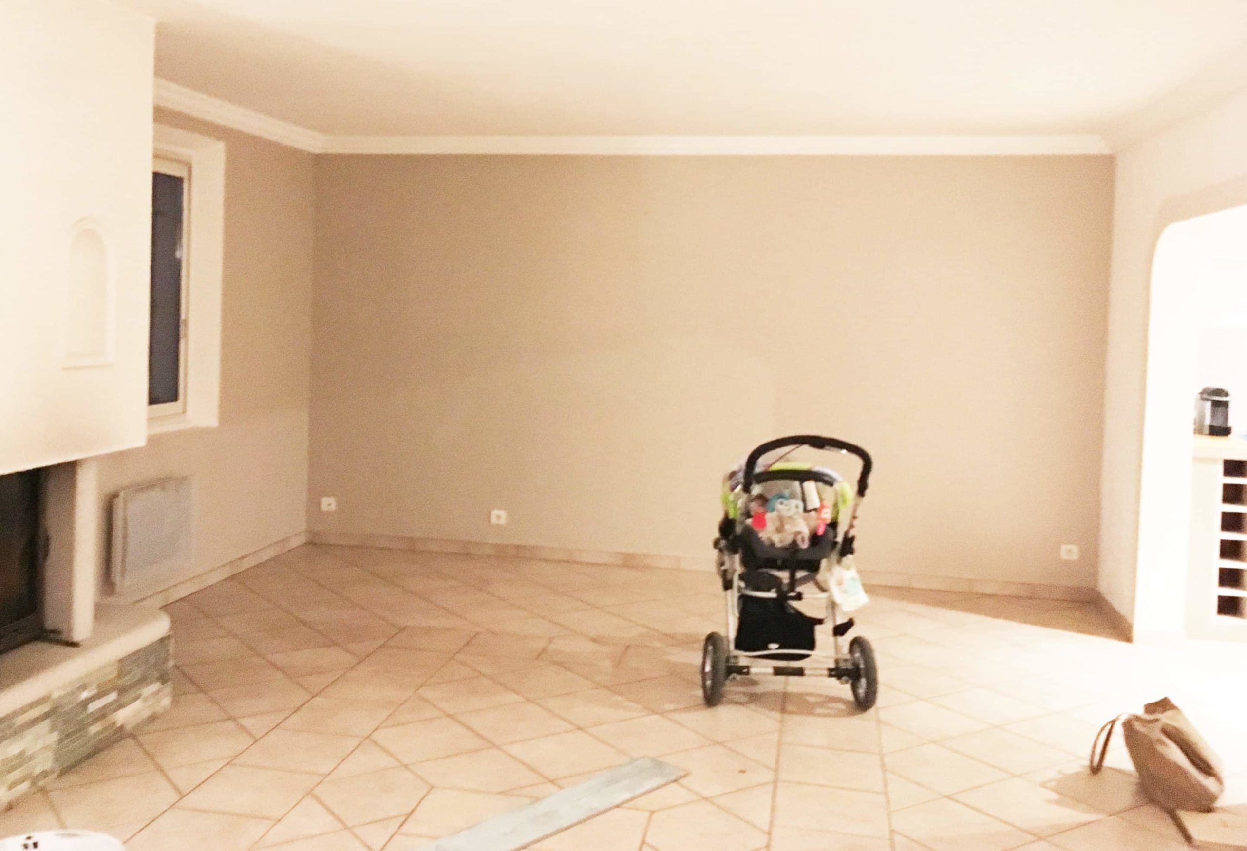 découvrez comment réussir votre reconversion en architecte d'intérieur en 2025 grâce à nos conseils, formations et témoignages pour un nouveau départ professionnel.