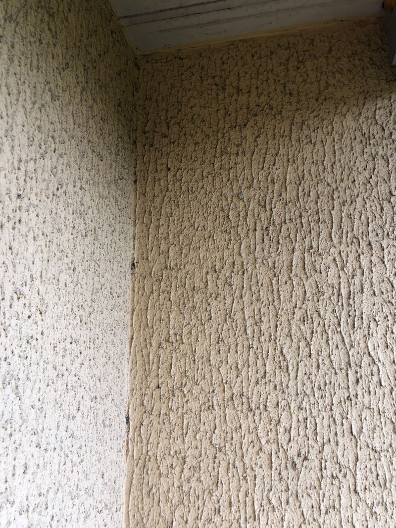 découvrez nos conseils et astuces pour refaire votre crépi facilement et donner un nouveau souffle à vos murs extérieurs.