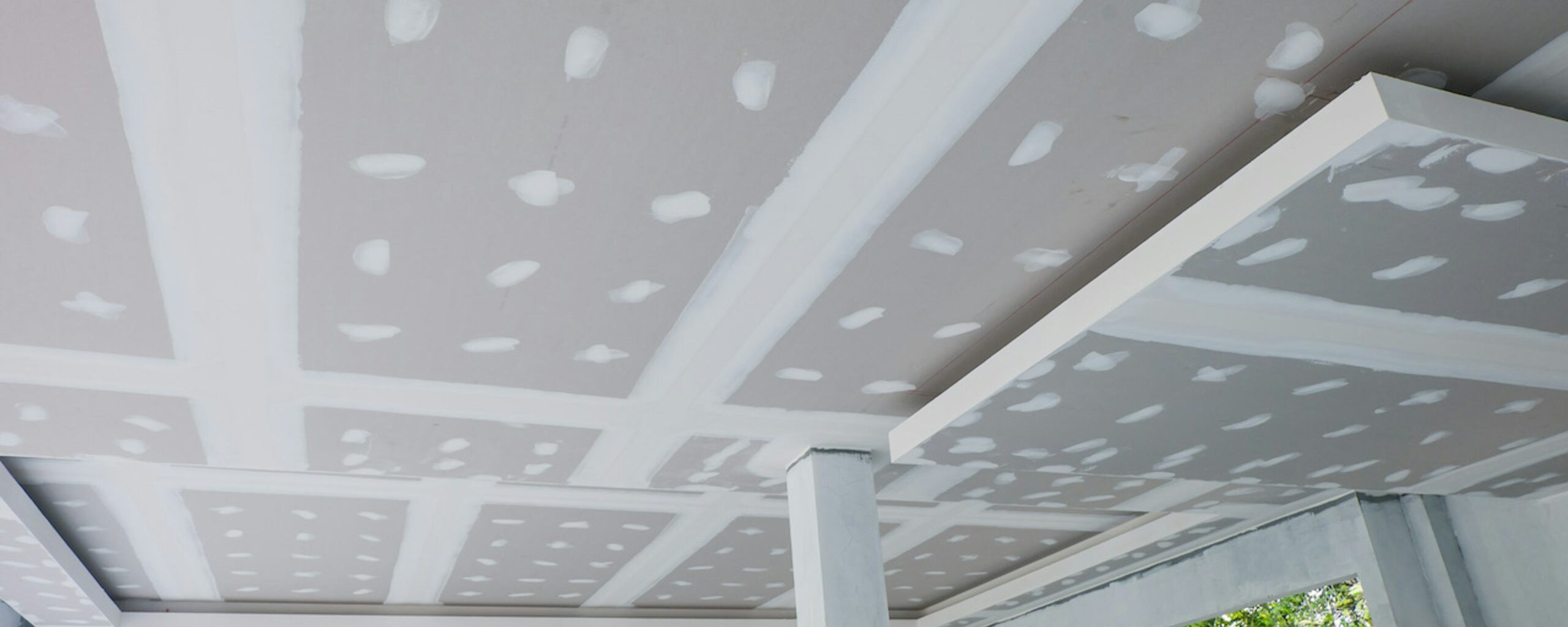 obtenez un devis rapide pour la réfection de votre plafond et améliorez votre intérieur avec nos services professionnels et efficaces.