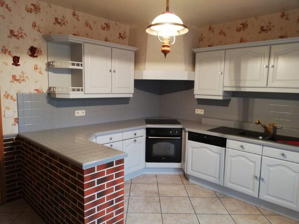 découvrez comment relooker une cuisine ancienne avec des conseils pratiques et des idées tendance pour lui donner un coup de jeune tout en préservant son charme rétro.