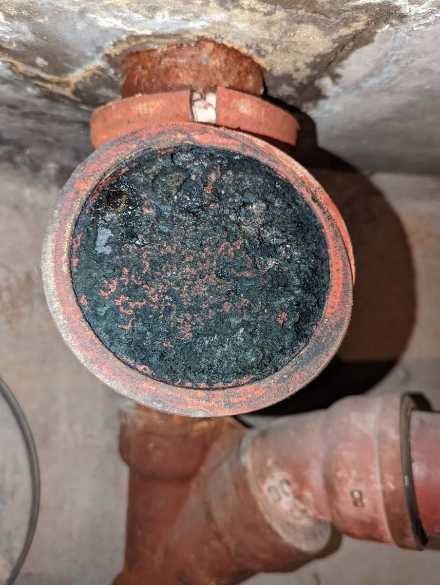 découvrez comment remplacer efficacement votre colonne d'eaux usées pour assurer la santé et la durabilité de votre immeuble. solutions fiables et conseils d'experts.