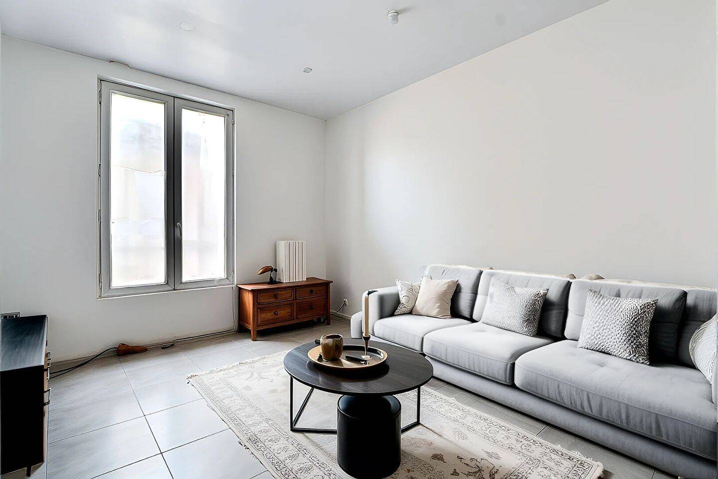 découvrez nos services de rénovation d'appartement dans le 93 à petit prix, alliant qualité et économies pour transformer votre intérieur facilement.