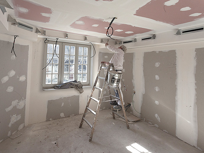 découvrez nos solutions professionnelles pour la rénovation de cloisons : améliorez l'isolation, l'esthétique et la fonctionnalité de vos espaces intérieurs rapidement et efficacement.