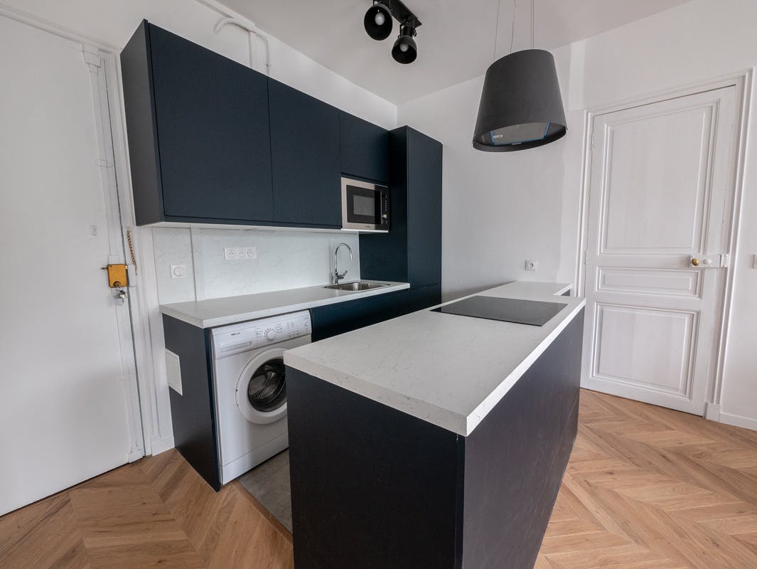 découvrez notre guide complet pour planifier le budget de votre rénovation de cuisine et réalisez vos travaux efficacement sans dépasser vos dépenses.