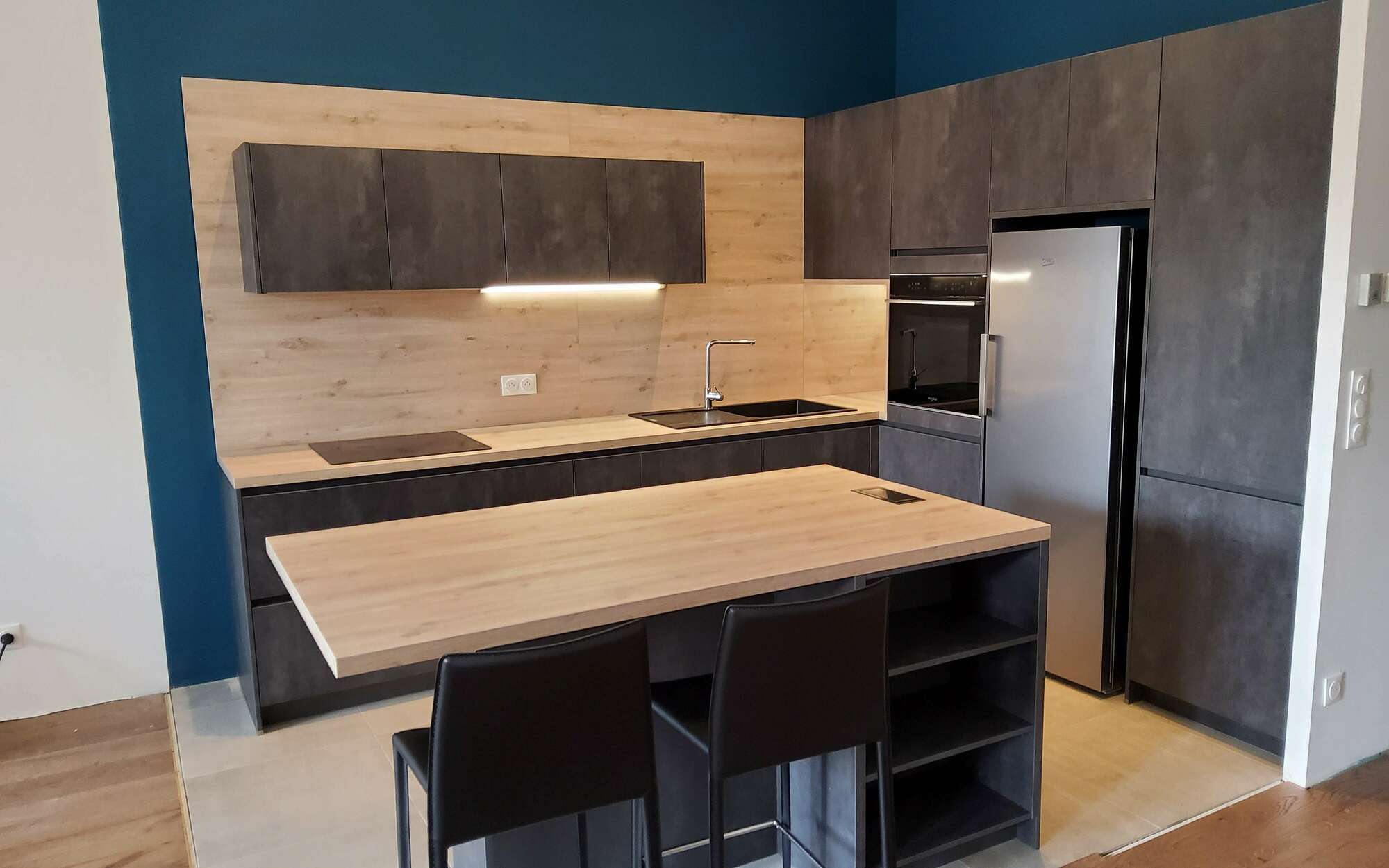 découvrez nos services de rénovation de cuisine à louan-villegruis-fontaine pour transformer votre espace culinaire avec style et fonctionnalité.