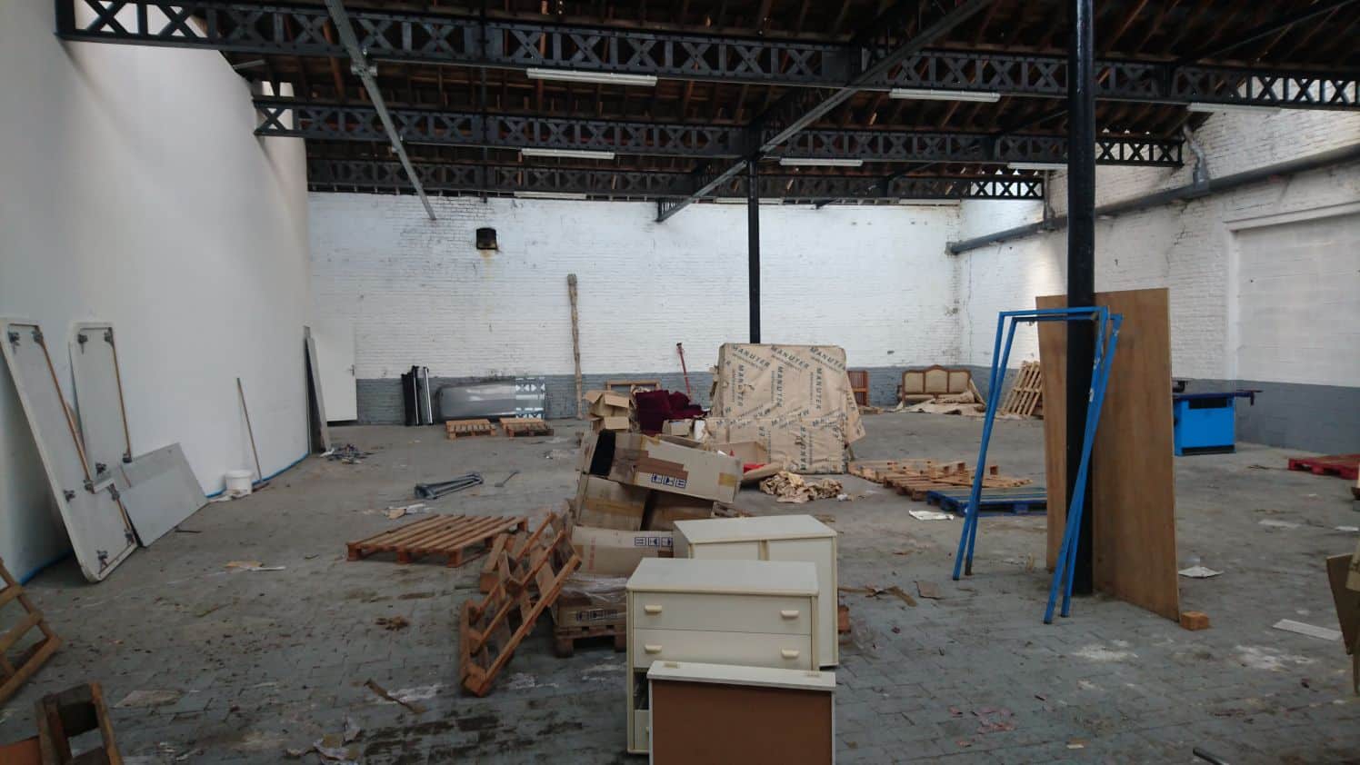 expert en rénovation d'entreprise, nous transformons vos locaux professionnels pour allier confort, modernité et fonctionnalité. découvrez nos solutions sur mesure adaptées à vos besoins.