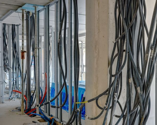 expert en rénovation électrique pour sécuriser et moderniser votre installation. services fiables, conformes aux normes, adaptés à vos besoins.