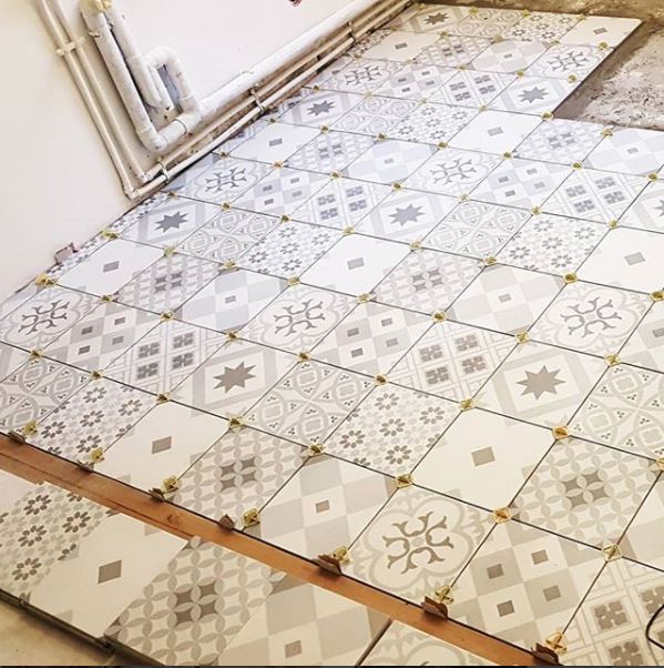 expert en rénovation de faïence à paris, nous transformons vos surfaces avec qualité et savoir-faire pour redonner vie à votre intérieur.