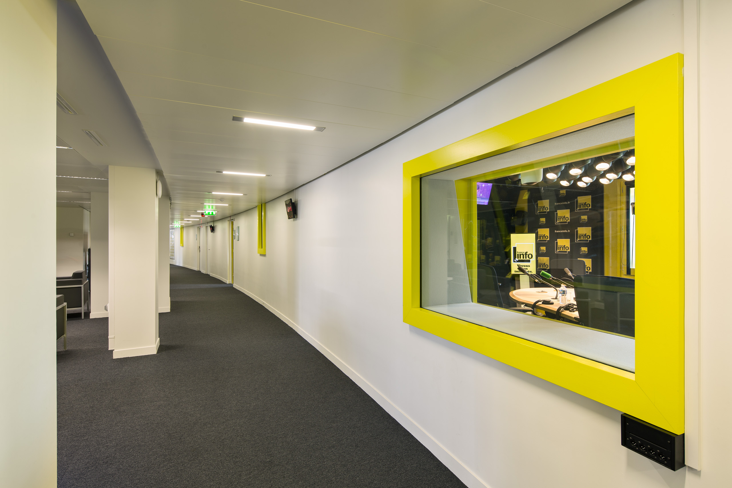 entreprise artisanale spécialisée en rénovation de maison dans le 16e arrondissement, à proximité de maison radio. qualité, expertise et service personnalisé pour tous vos travaux.