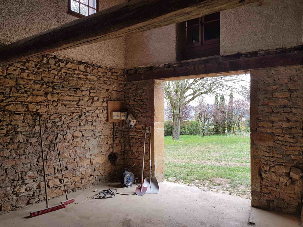renovation maison 53 découvrez nos conseils et solutions pour la rénovation de votre maison, alliant confort, modernité et économies d'énergie.