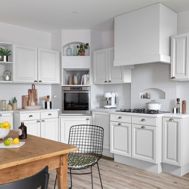 découvrez nos conseils et astuces pour la rénovation de vos meubles de cuisine. transformez votre espace avec des idées pratiques et économiques.