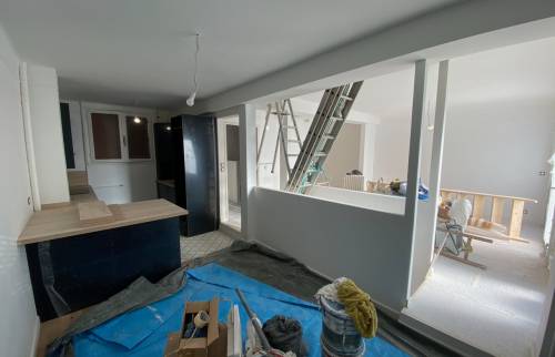 découvrez nos conseils et techniques pour la rénovation de murs, que ce soit pour réparer, décorer ou moderniser vos espaces intérieurs facilement et efficacement.