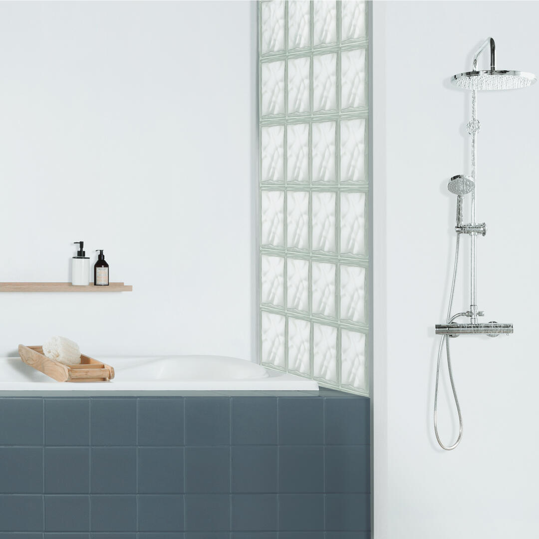 découvrez des conseils et astuces pour la rénovation des murs de votre salle de bain. transformez cet espace avec des matériaux adaptés et un style moderne.