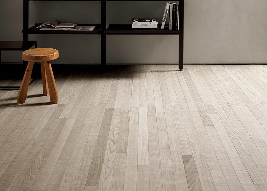 découvrez nos conseils clés pour réussir la rénovation de votre parquet entre paris et londres, alliant style et durabilité.