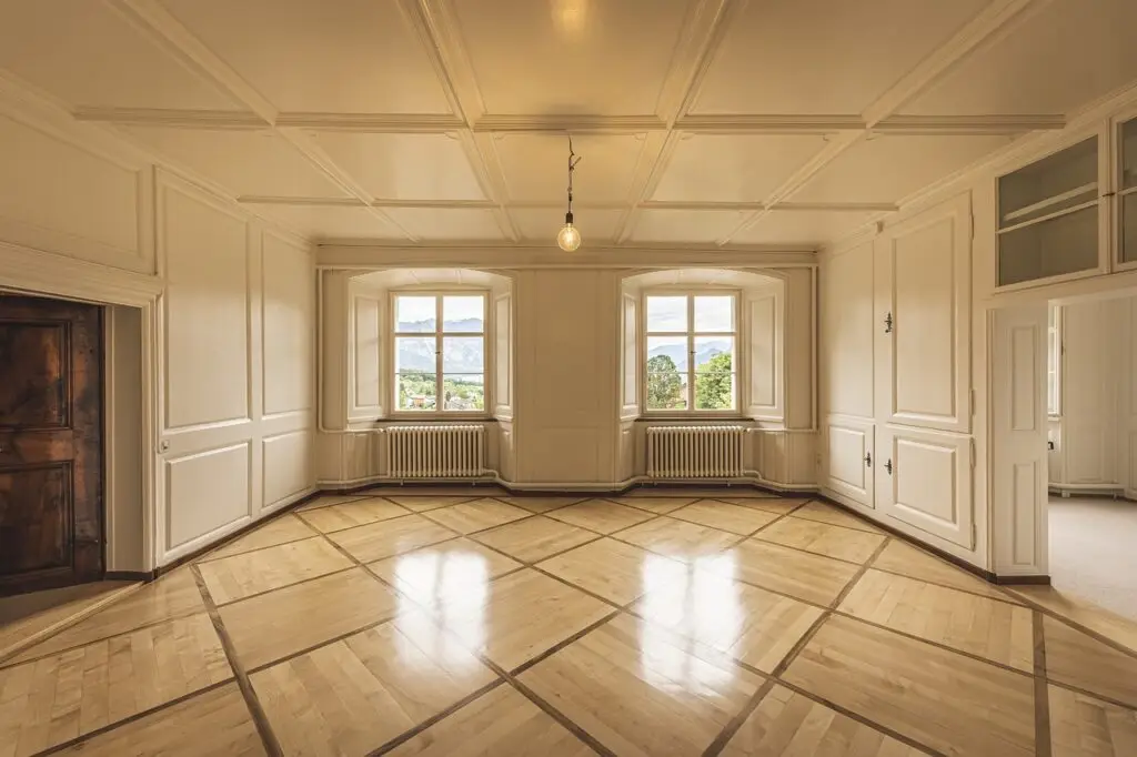 expert en rénovation de parquet à paris, nous redonnons vie à vos sols avec un savoir-faire traditionnel et des matériaux de qualité.