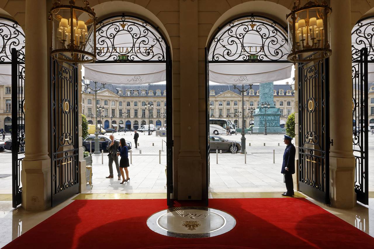 découvrez l'excellence de la rénovation du ritz paris, un projet alliant patrimoine historique et modernité pour un séjour d'exception.