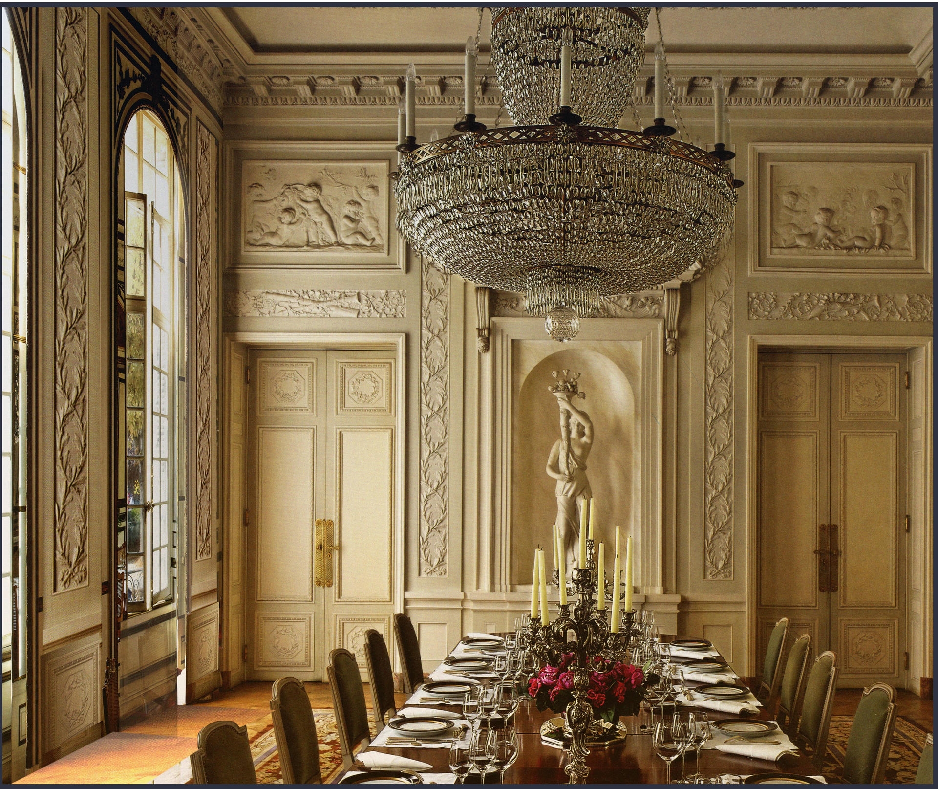 découvrez la rénovation du ritz paris en 2015, un projet prestigieux alliant patrimoine historique et modernité pour un hôtel d'exception.