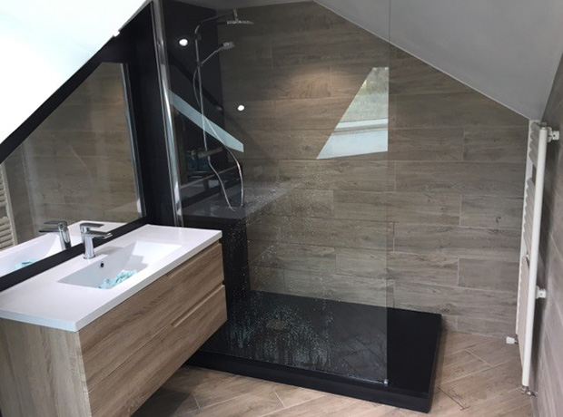 découvrez notre service de rénovation salle de bain clé en main à mortcerf : conception, matériaux de qualité, et réalisation complète pour un espace moderne et fonctionnel.