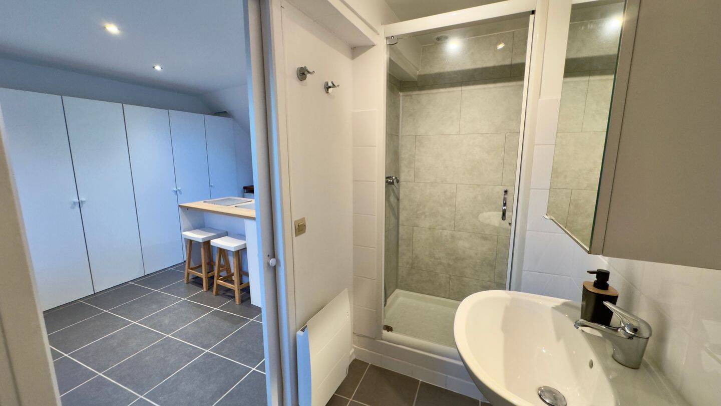 expert en rénovation de salle de bain à lizy-sur-ourcq, nous transformons votre espace avec soin et qualité. devis personnalisé et réalisation rapide.