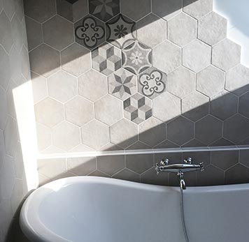 expert en rénovation de salle de bain à montigny-le-guesdier, nous transformons votre espace avec qualité et savoir-faire. devis gratuit et personnalisé.