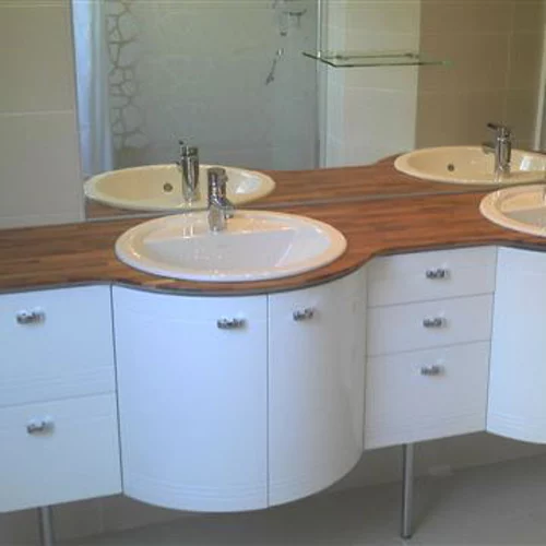 expert en rénovation de salle de bain à montigny-lencoup, nous transformons votre espace avec des solutions sur mesure et un savoir-faire de qualité.