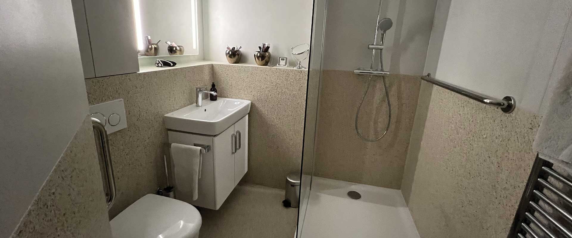 découvrez nos astuces sur-mesure pour la rénovation de votre salle de bain à paris 15, alliant design, fonctionnalité et optimisation de l'espace.