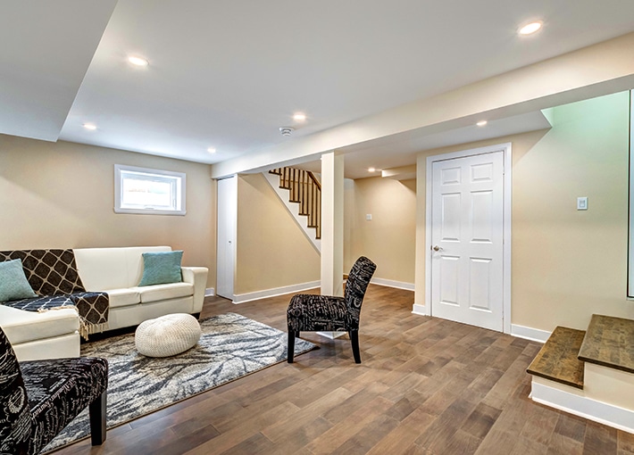 découvrez nos solutions de rénovation de sous-sol pour transformer cet espace en une pièce fonctionnelle et agréable à vivre. expertise et conseils personnalisés.