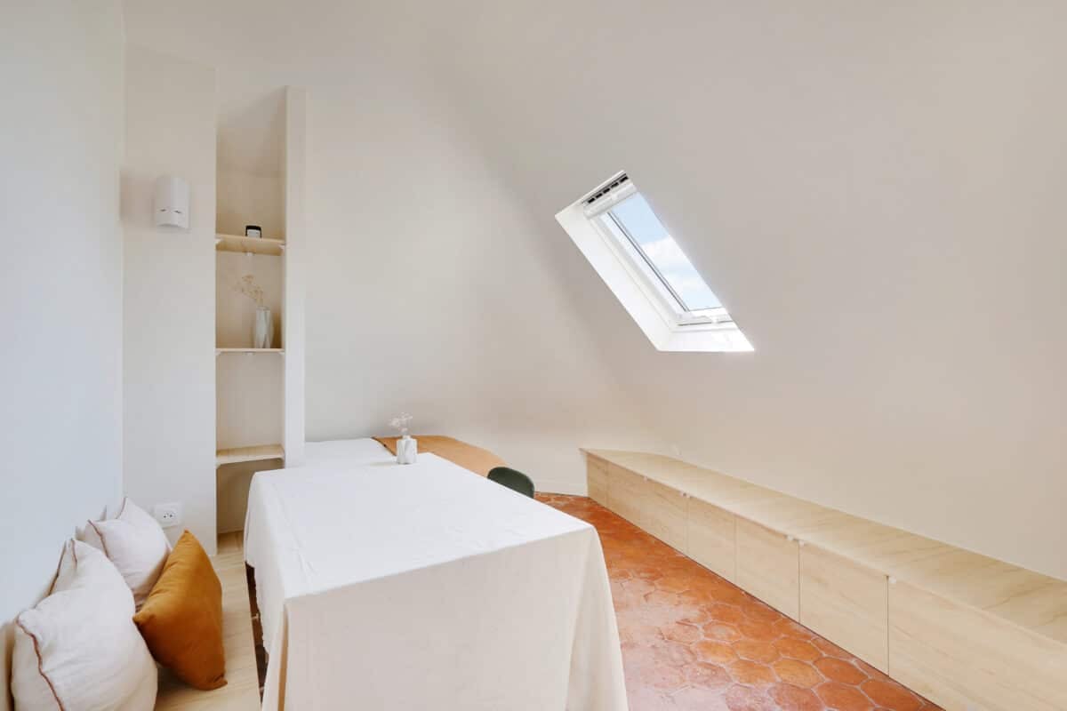 expert en rénovation de studio : transformez votre espace en un lieu moderne, fonctionnel et agréable à vivre grâce à nos services sur mesure.