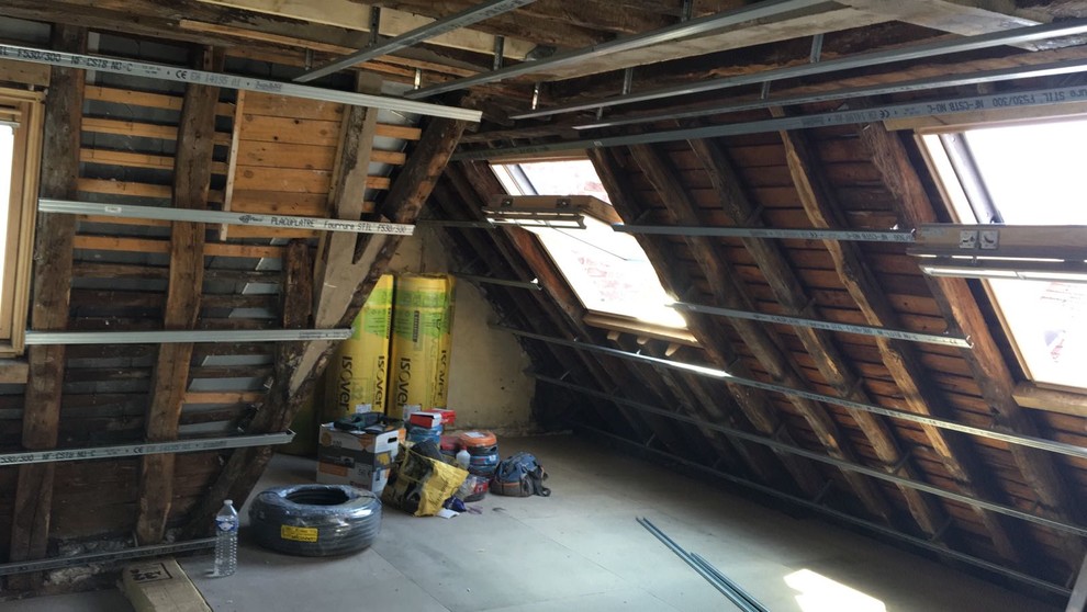 service professionnel de rénovation de charpente pour rehaussement de combles à paris 12, alliant expertise et qualité pour optimiser votre espace de vie.