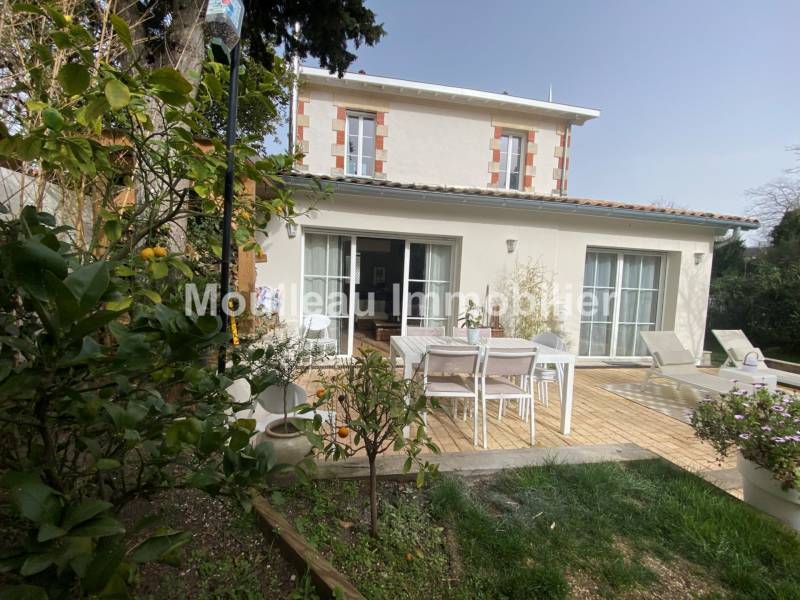 découvrez des astuces et conseils pratiques pour rénover votre maison pas cher tout en alliant qualité et économies.