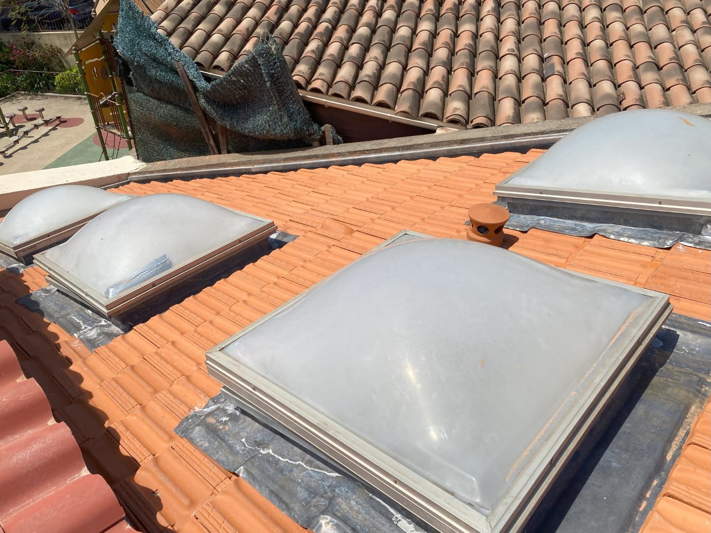 renover toiture meilleur prix 2 découvrez nos conseils et astuces pour rénover votre toiture au meilleur prix, avec des solutions efficaces et économiques adaptées à vos besoins.