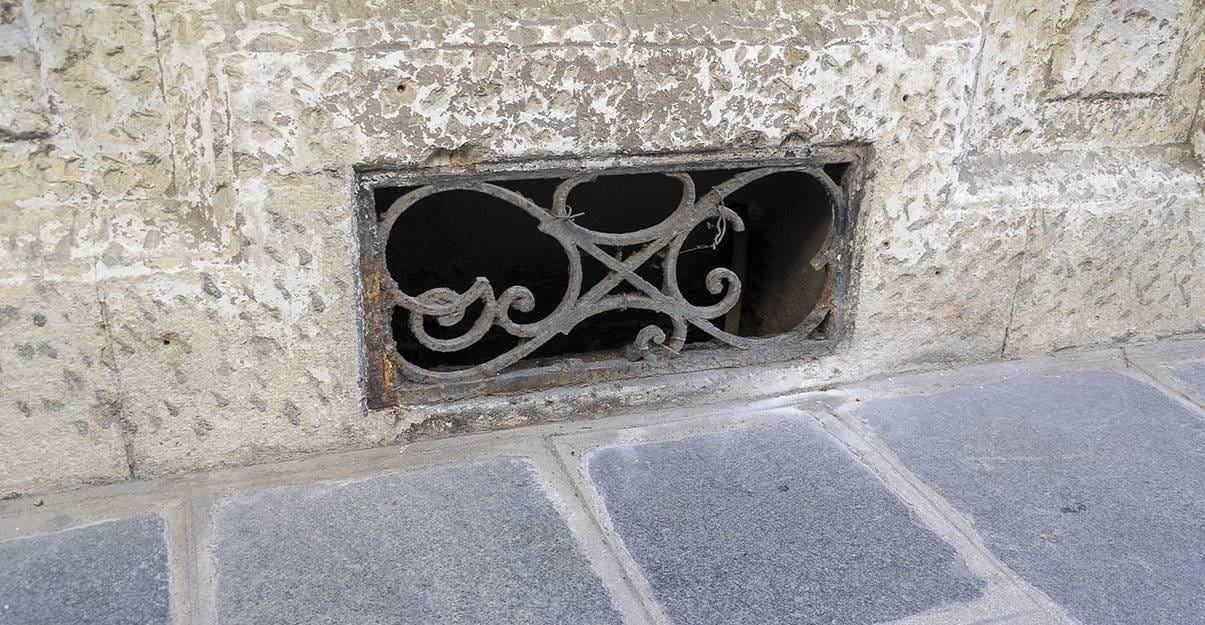 découvrez comment réussir la rénovation de votre cave en estimant et optimisant efficacement vos coûts. guide pratique pour un projet réussi et économique.
