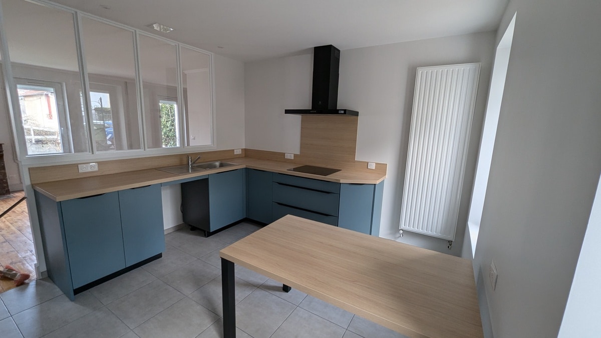 découvrez nos conseils et astuces pour réussir la rénovation de votre cuisine à longperrier 77230, alliant style et fonctionnalité pour un espace moderne et convivial.