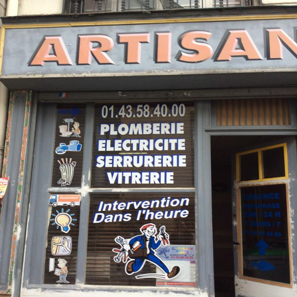 serrurier disponible 24/7 à paris 20, proche bagnolet, intervention rapide et fiable pour tous vos besoins en serrurerie.