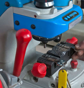 serrurier nevers : intervention rapide et service de qualité pour tous vos besoins en serrurerie. dépannage, ouverture de portes, et installation sécurisée.