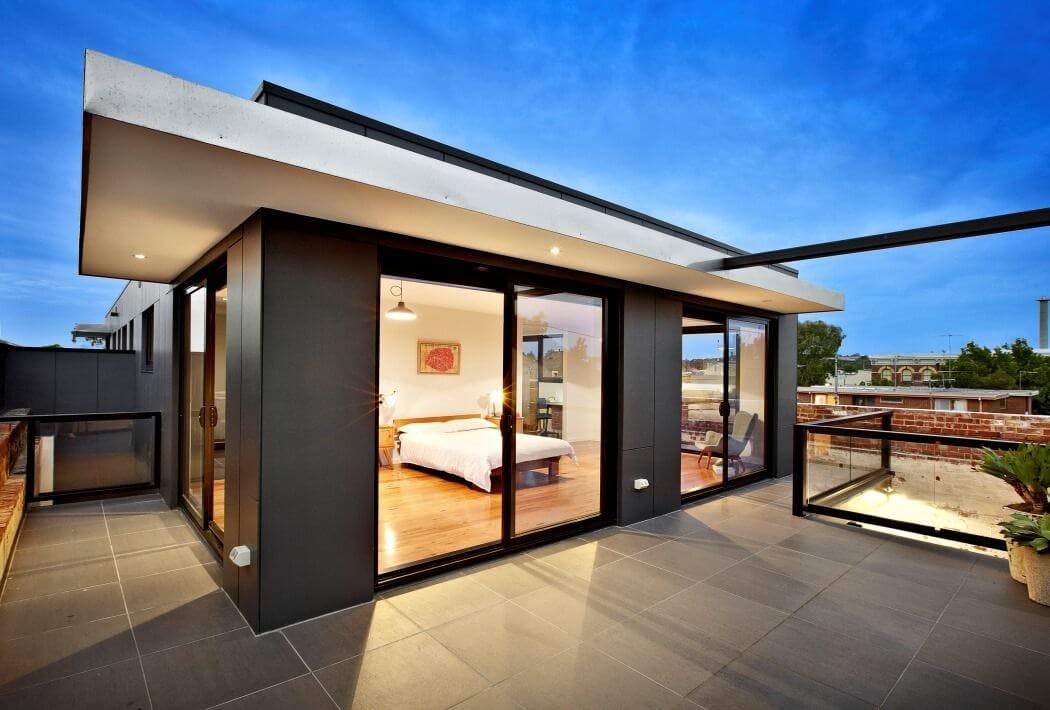 découvrez comment estimer le prix d'une surélévation de maison et maximiser votre espace de vie grâce à nos conseils pratiques et astuces.