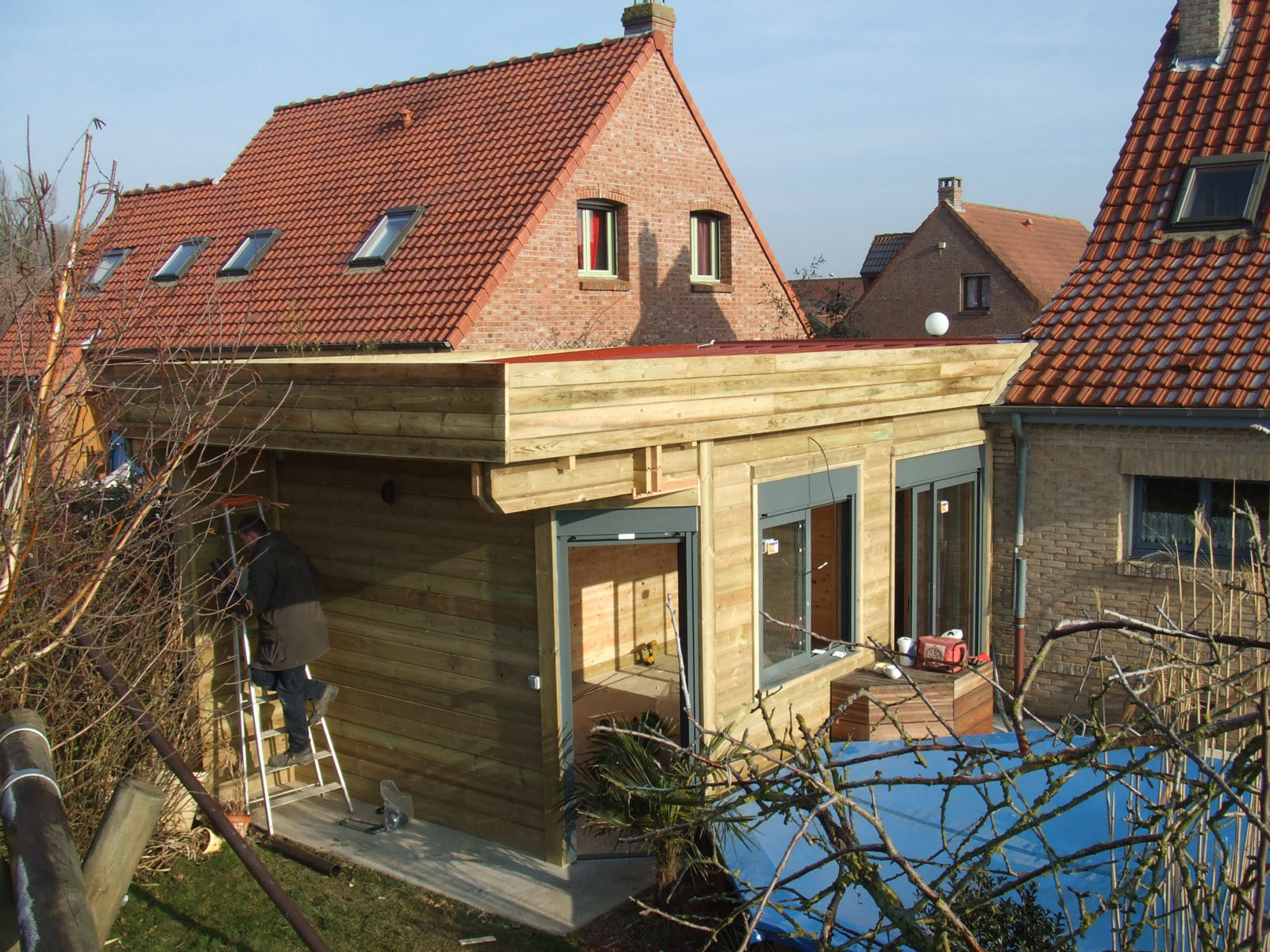découvrez nos tarifs compétitifs pour les kits d'extension en bois, faciles à installer et adaptés à tous vos projets de rénovation ou d'aménagement.
