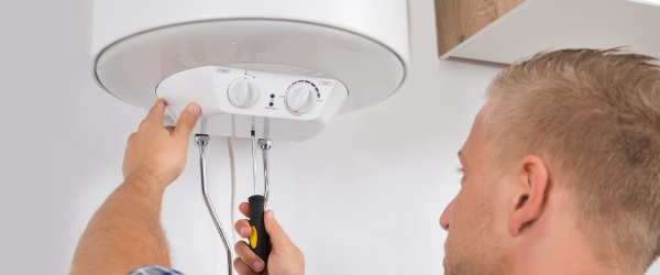 obtenez un tarif plomberie au meilleur prix en quelques secondes. comparez instantanément les offres pour des services rapides et économiques.