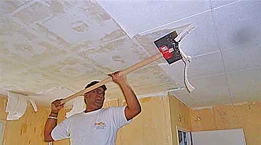 découvrez les tarifs pour refaire un plafond et obtenez des conseils pour estimer le coût de vos travaux de rénovation chez vous.