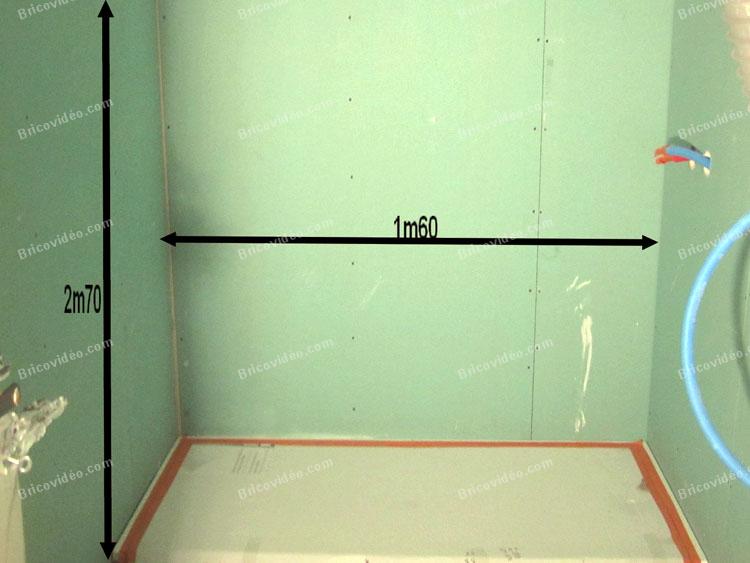 découvrez le temps de pose idéal pour votre carrelage de salle de bain et réussissez votre rénovation avec conseils et astuces pratiques.