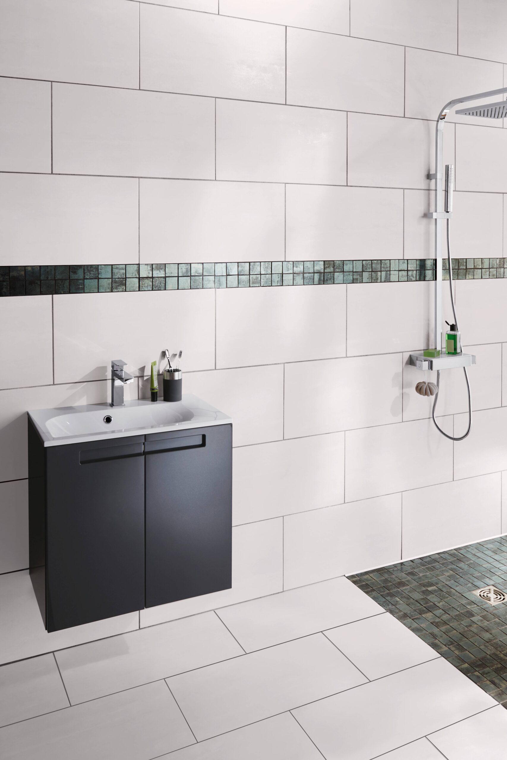 découvrez le temps de pose idéal pour votre carrelage de salle de bain, conseils pratiques et étapes clés pour un résultat parfait et durable.